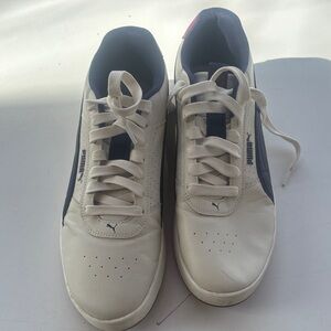 Puma Men's White and Navy Sneakers